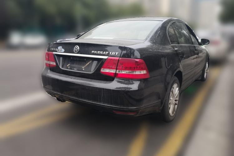 Used Volkswagen Passat 2009 1.8T Automatic Luxury Edition Rear Right 45 Deg