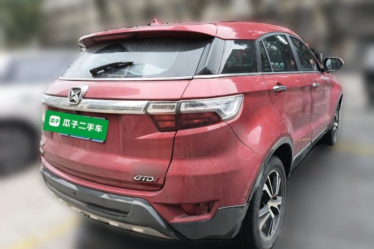 Used JMC Yusheng S330 2016 1.5L GTDi Automatic Two-Wheel Drive Prestige Edition
