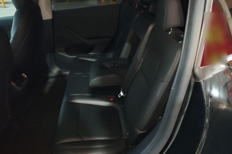 Used Tesla Model Y 2021 Long-Range All-Wheel-Drive Version
