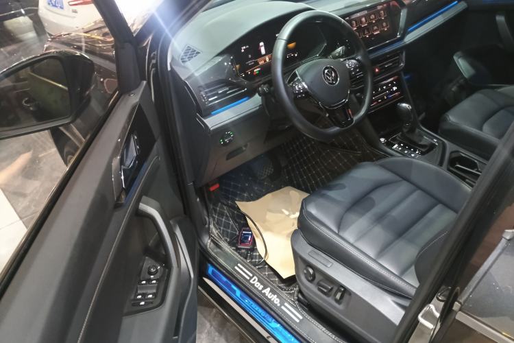 Used Volkswagen Tharu 2022 280TSI Two-Wheel-Drive Luxury Edition Driver Seat