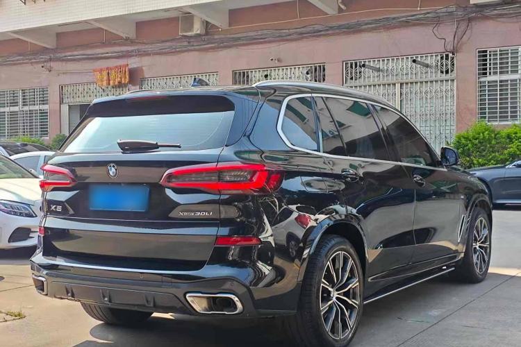 Used BMW X5 2022 Restyled xDrive 30Li Luxury Version M Sport Package