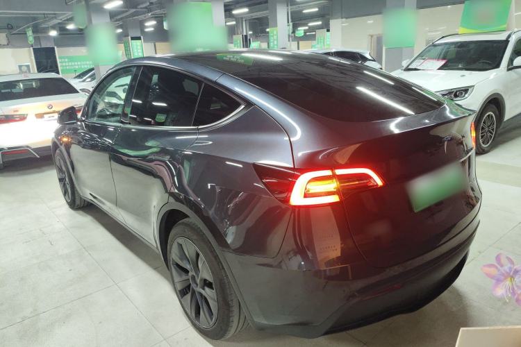 Used Tesla Model Y 2024 Rear-Wheel-Drive Version Rear Left 45 Deg