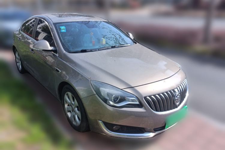 Used Buick Regal 2014 1.6T Fashionable Tech Edition Front Right 45 Deg