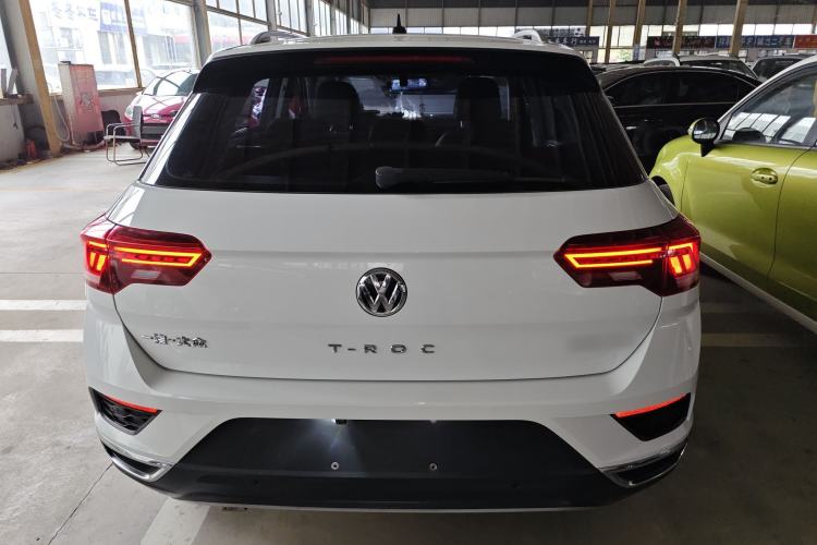 Used Volkswagen T-ROC 2020 230TSI DSG Two-Wheel Drive Advanced Version Rear