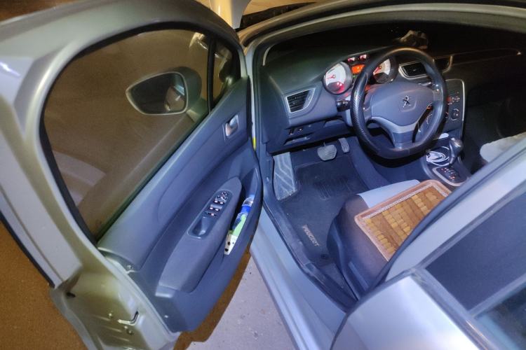 Used Peugeot 308 2013 1.6L Automatic YouShang Model
