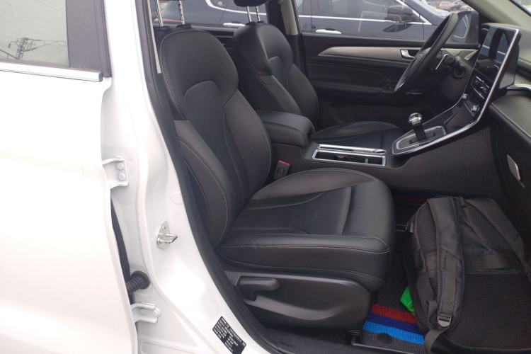 Used Haval M6 2021 PLUS 1.5T DCT Luxury Smart Connectivity Model Right Front Seat