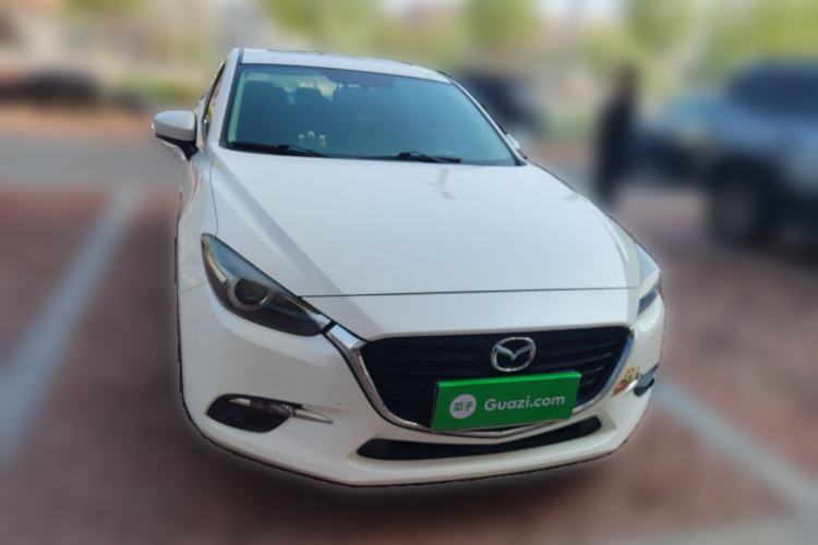 Used Mazda 3 Axela 2017 Sedan 1.5L Automatic Luxury Model Emission Standard China V Front
