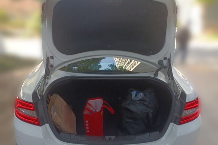 Used Jaguar XF 2015 XF 2.0T 80th Anniversary Collector's Edition