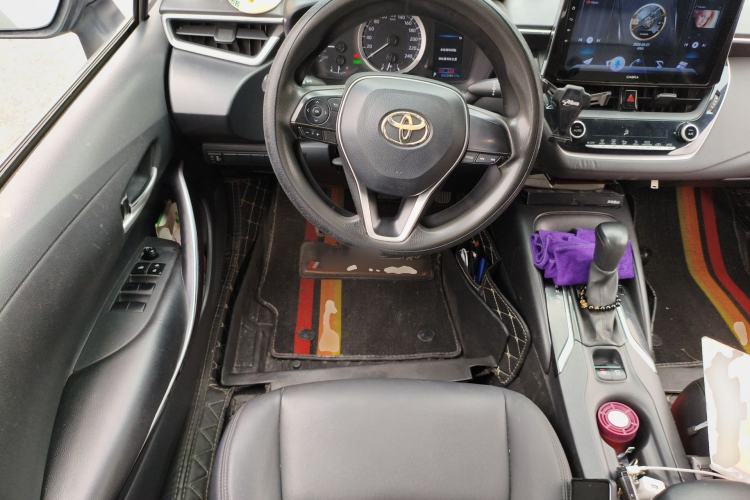 Used Toyota Levin 2019 Dual-Engine 1.8H E-CVT Entry-Level Model China V Standard Steering Wheel