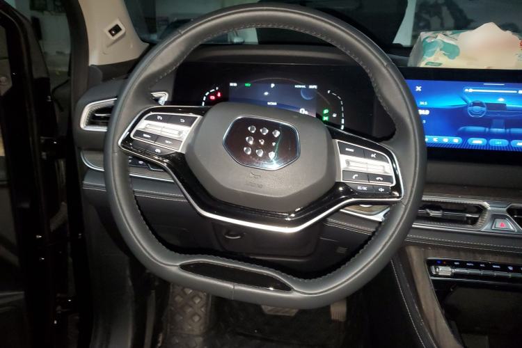 Used Landian E5 2023 1.5L DE-i 100KM Zhenxiang Edition 7-Seater
