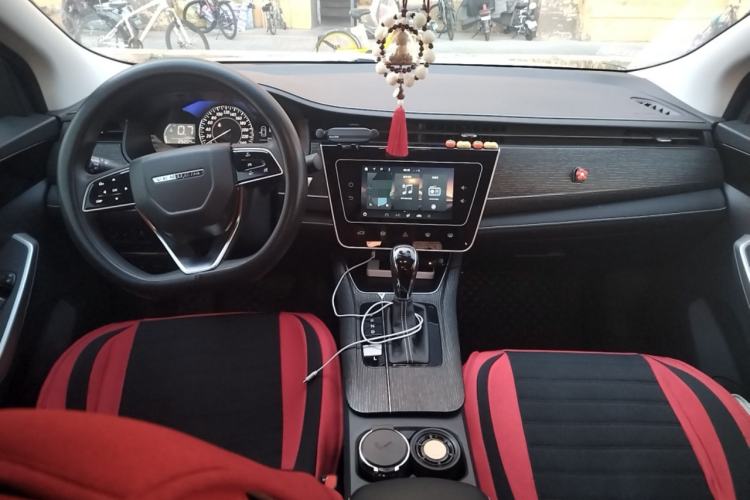 Used Venucia D60 2023 PLUS 1.6L XL CVT Yue Ling Edition
