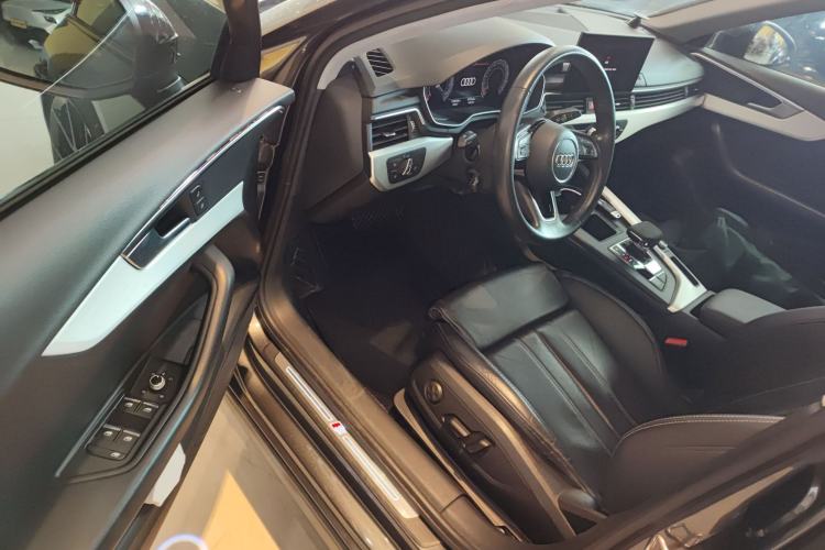 Used Audi A4L 2020 40 TFSI Fashion Dynamic Model Driver Seat