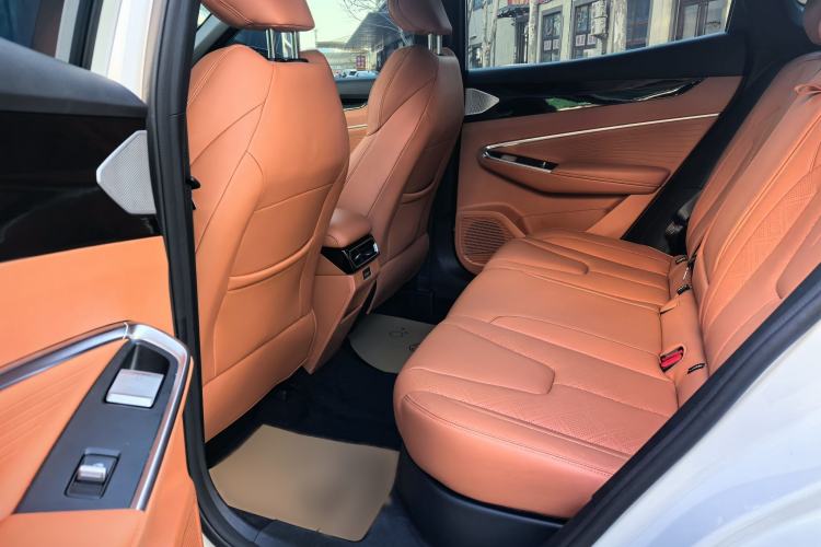 Used Geely Auto Emgrand X7 Sport 2026 Model 1.5TD Beloved