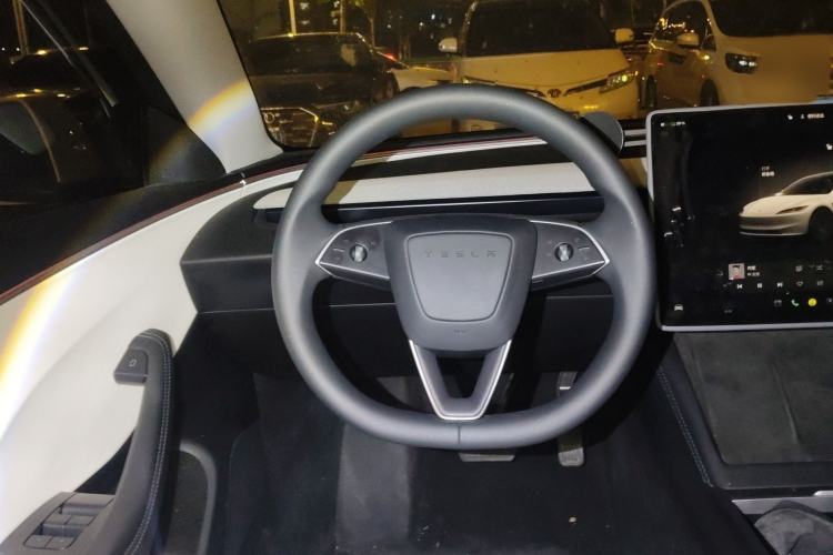 Used Tesla Model 3 2023 Rear-Wheel-Drive Version Steering Wheel