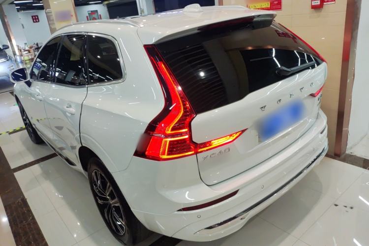 Used Volvo XC60 2022 B5 4x4 Smart Luxury Edition
