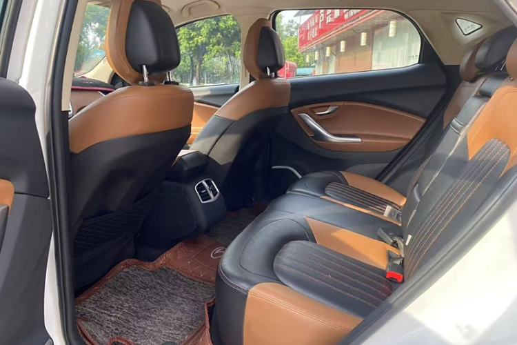 Used Soueast DX7 2017 1.5T Automatic Glory Edition