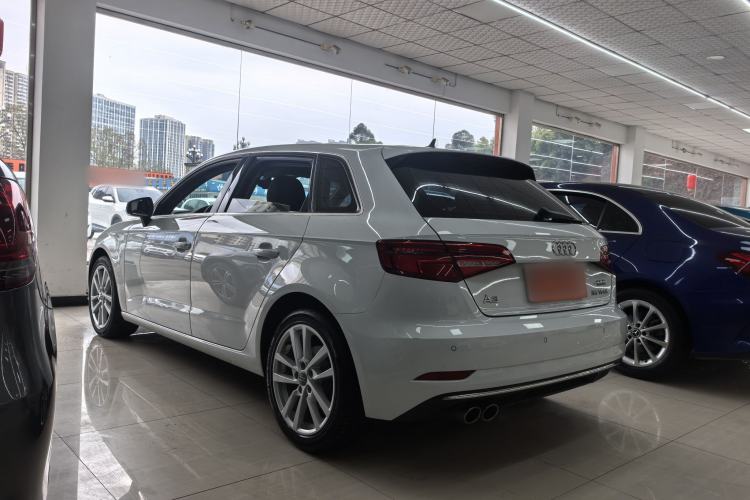 Used Audi A3 2020 Restyled Sportback 35 TFSI Entry-Level China VI Emission Standard
