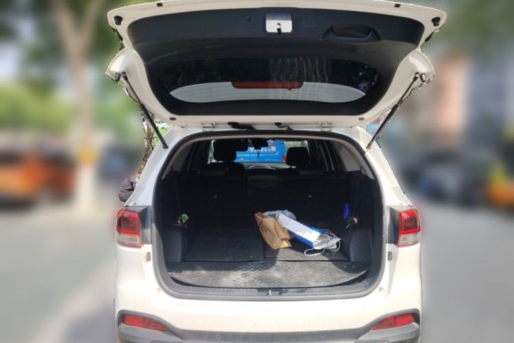 Used Kia Sorento 2015 Sorento L 2.4L Gasoline 4WD Elite Edition 7 Seats China IV Standard
