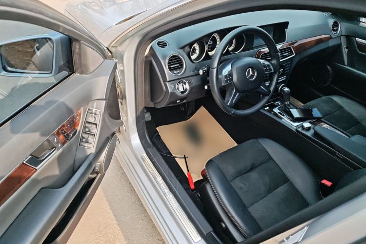 Used Mercedes-Benz C-Class 2013 C 260 Elegant Grand Edition