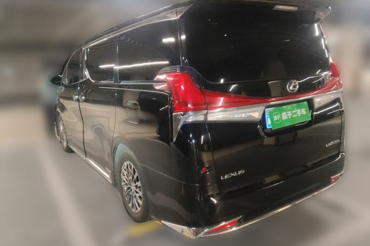 Used Lexus LM 2020 300h Seven-Seat Elegant Edition