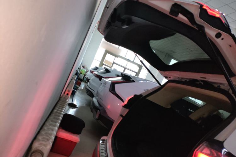 Used Ford Edge 2021 PLUS EcoBoost 245 Two-Wheel-Drive Platinum Edition 5 Seats
