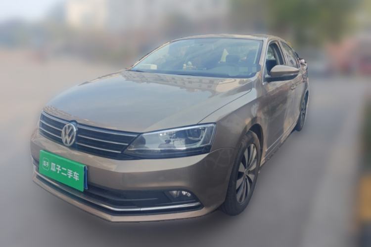 Used Volkswagen Sagitar 2017 230TSI Automatic Comfort Version