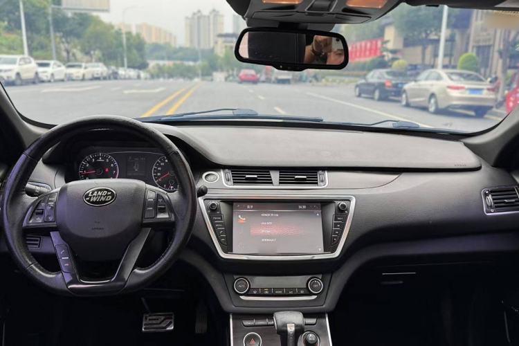 Used Land X7 2015 2.0T Panoramic Prestige Edition