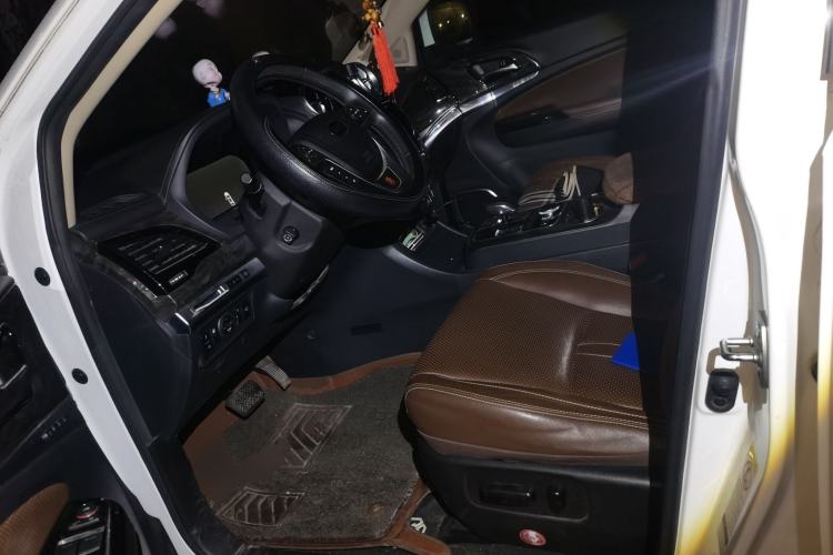 Used BYD Tang New Energy 2015 2.0T Four-Wheel-Drive Flagship Model Left Front Seat