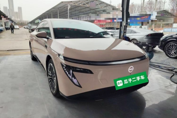 Used Nissan N7 2025 510 Pro Front Right 45 Deg