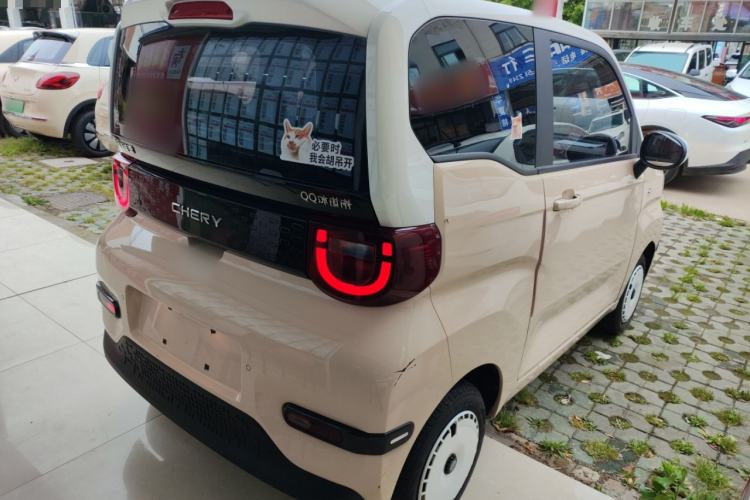 Used Chery QQ Ice Cream 2024 Edition Youth Version 205km Sundae