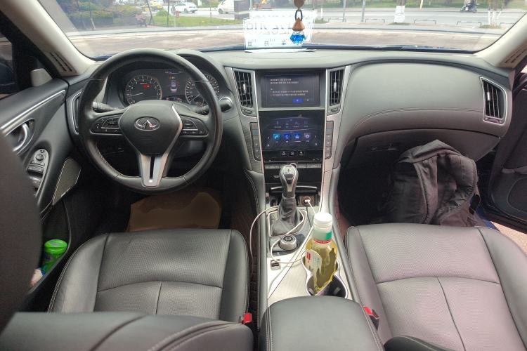 Used Infiniti Q50L 2018 2.0T Enjoyment Version China VI Standard