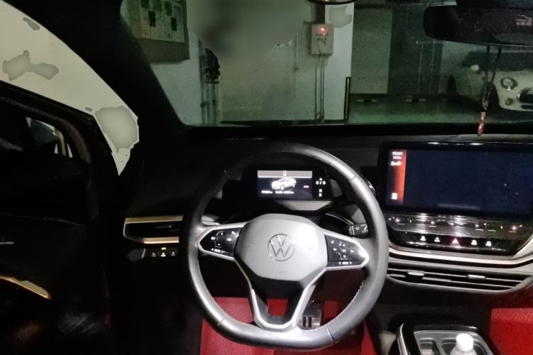 Used Volkswagen ID.4 CROZZ 2021 Long-Range PRO Two-Wheel Drive Version Steering Wheel