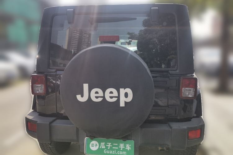 Used Jeep Wrangler 2014 3.0L Sahara Four-Door Edition