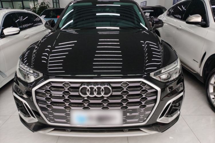 Used Audi Q5L 2022 40T Fashionable and Dynamic Model