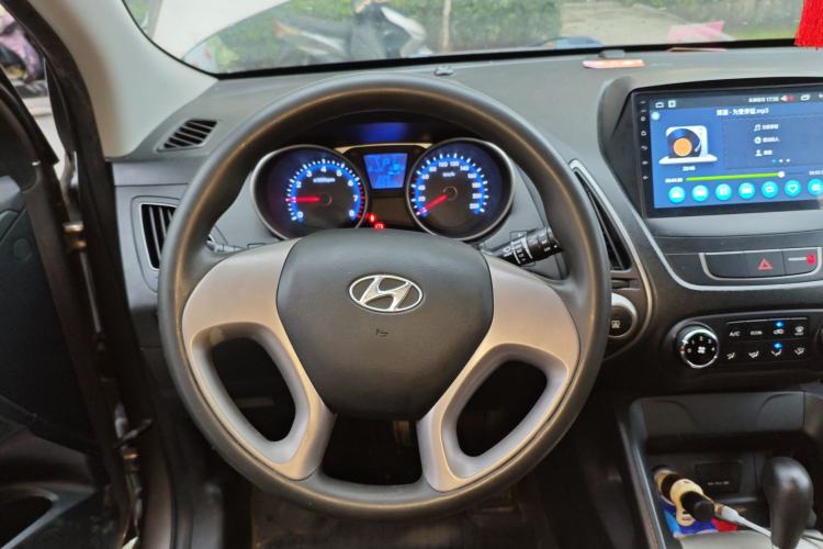 Used Hyundai ix35 2015 2.0L Automatic 2WD Comfort Edition China V Standard