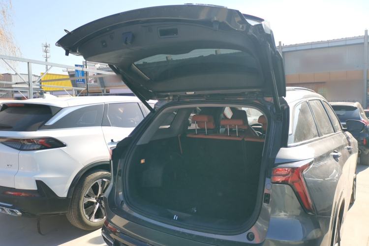 Used Changan CS75 PLUS 2024 3rd Generation Champion Edition 2.0T Intelligent Drive Performance Model
