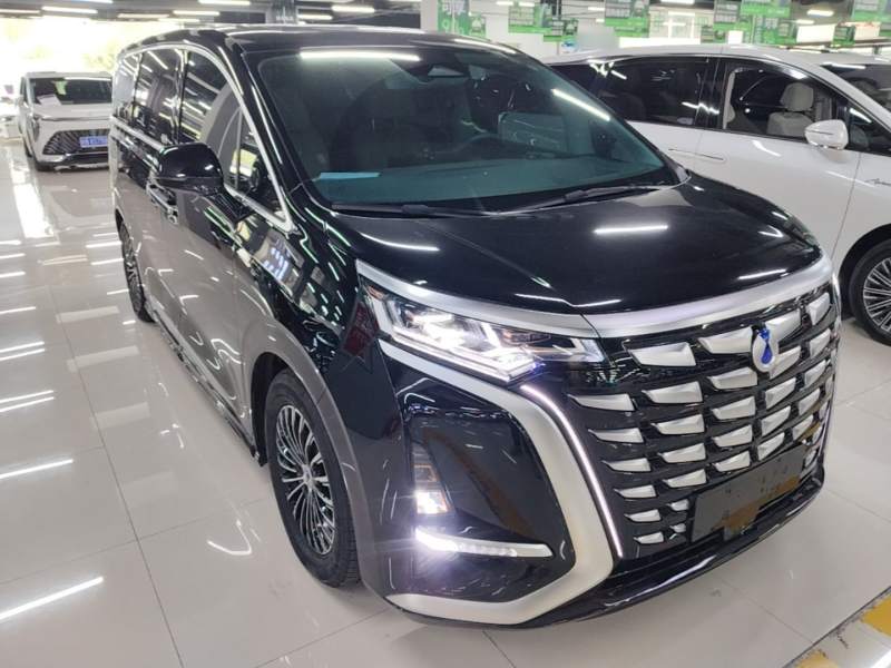 Used Denza D9 2022 DM-i 970 Four-Wheel Drive Prestige Model — 3