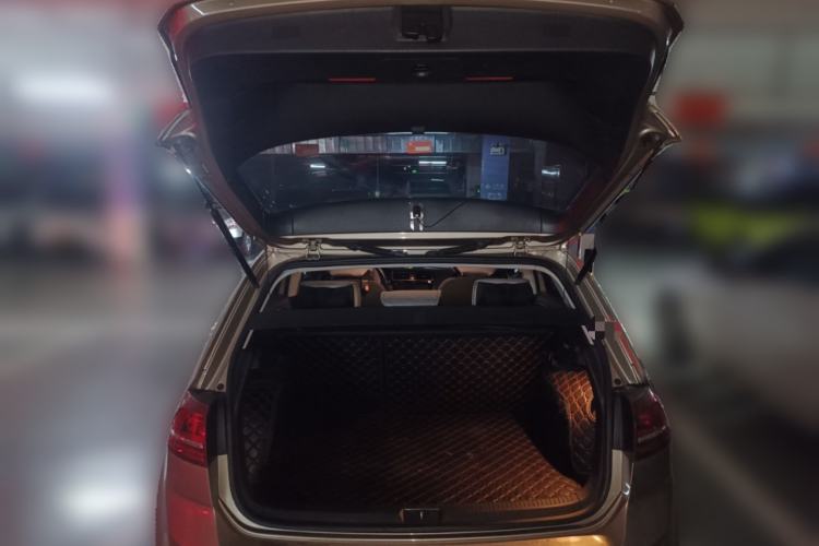 Used Volkswagen Golf 2017 230TSI Automatic Comfort Edition – Celebrating Milestone of One Million Units