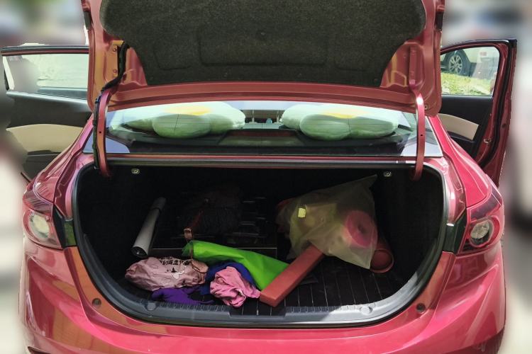 Used Mazda 3 Axela 2014 Sedan 2.0L Automatic Flagship Model