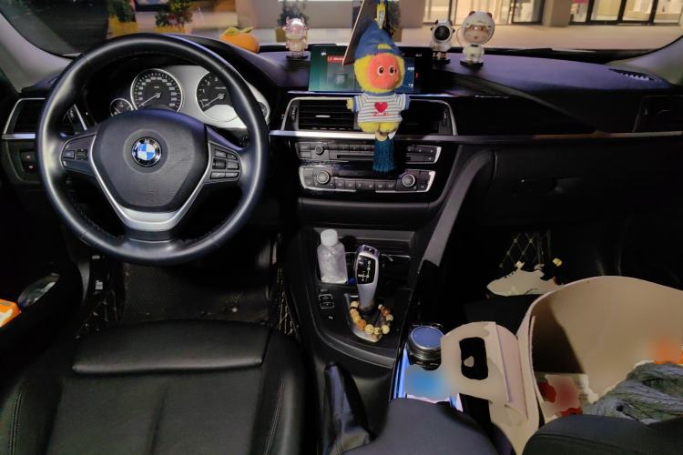 Used BMW 3 Series 2019 320Li Fashion Model
