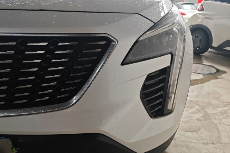 Used Cadillac XT4 2021 28T Two-Wheel Drive Leading Version
