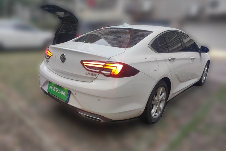 Used Buick Regal 2020 552T Luxury Version Rear Right 45 Deg