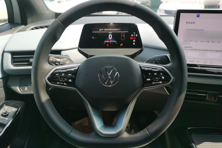 Used Volkswagen ID.4 X 2025 Smart Version Pure & Intelligent Enjoyment Edition