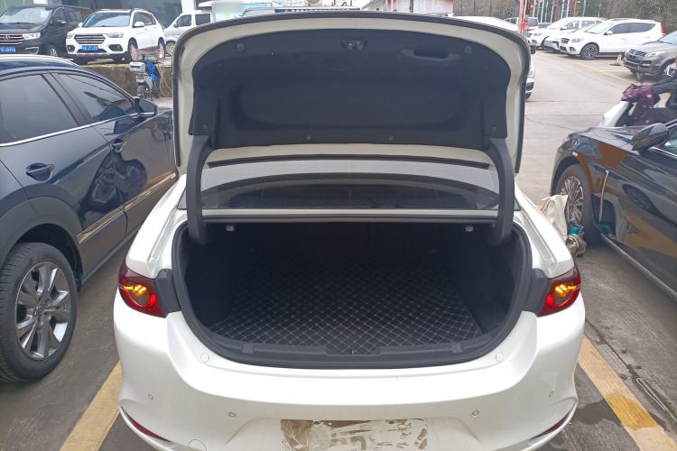 Used Mazda 3 Axela 2023 2.0L Automatic ZhiXuan Edition