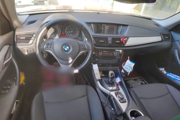 Used BMW X1 2014 sDrive18i Leading Model
