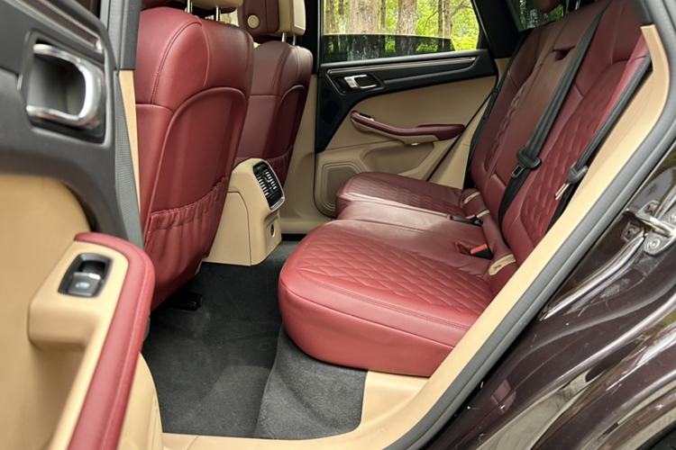 Used Porsche Macan 2018 Macan 2.0T