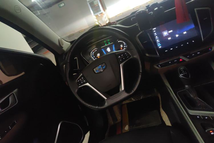 Used Geely Auto Vision X6 2018 1.4T CVT 4G Connected Flagship Edition