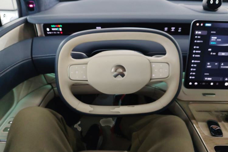 Used Nio ET9 2025 100kWh Signature Edition
