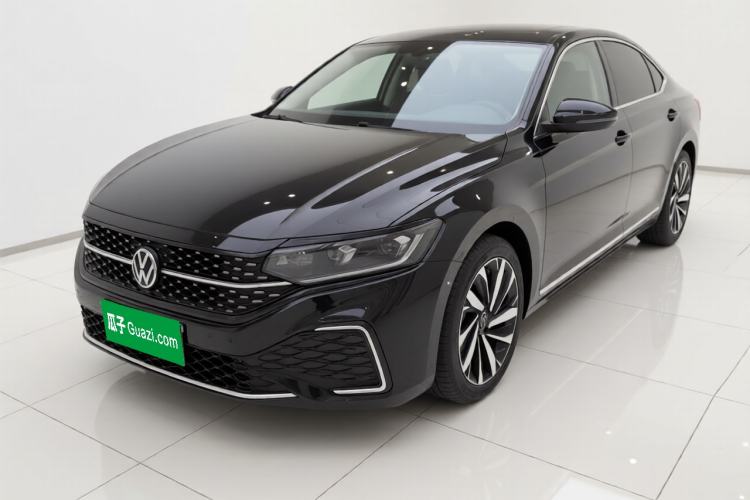 Used Volkswagen Passat 2022 330TSI Starry Elite Edition