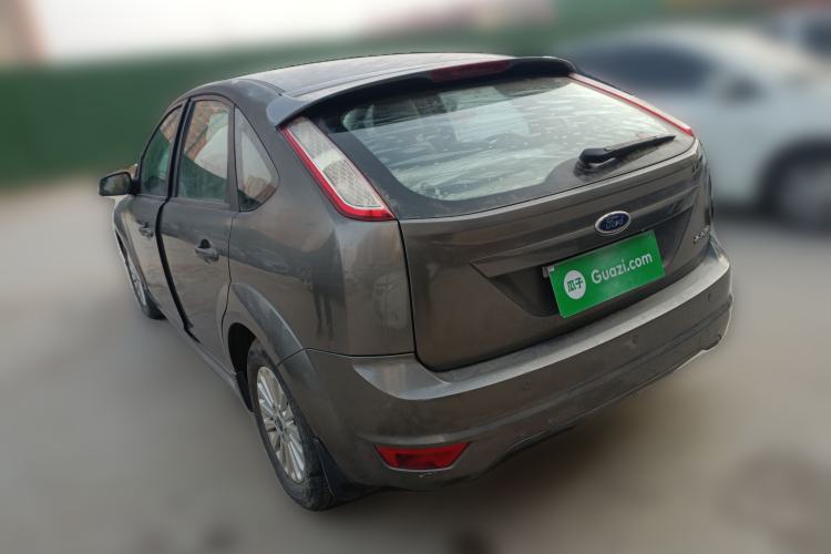 Used Ford Focus 2013 Hatchback Classic 1.8L Automatic Fashion Edition
